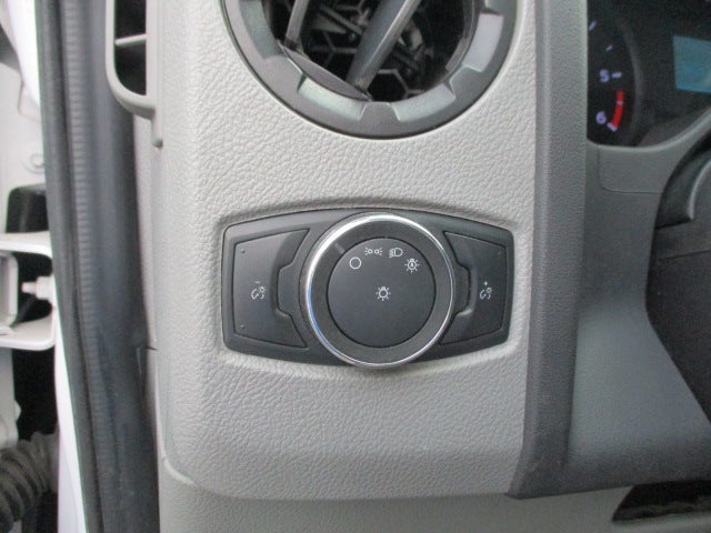 2021 Ford E-Series Cutaway Base