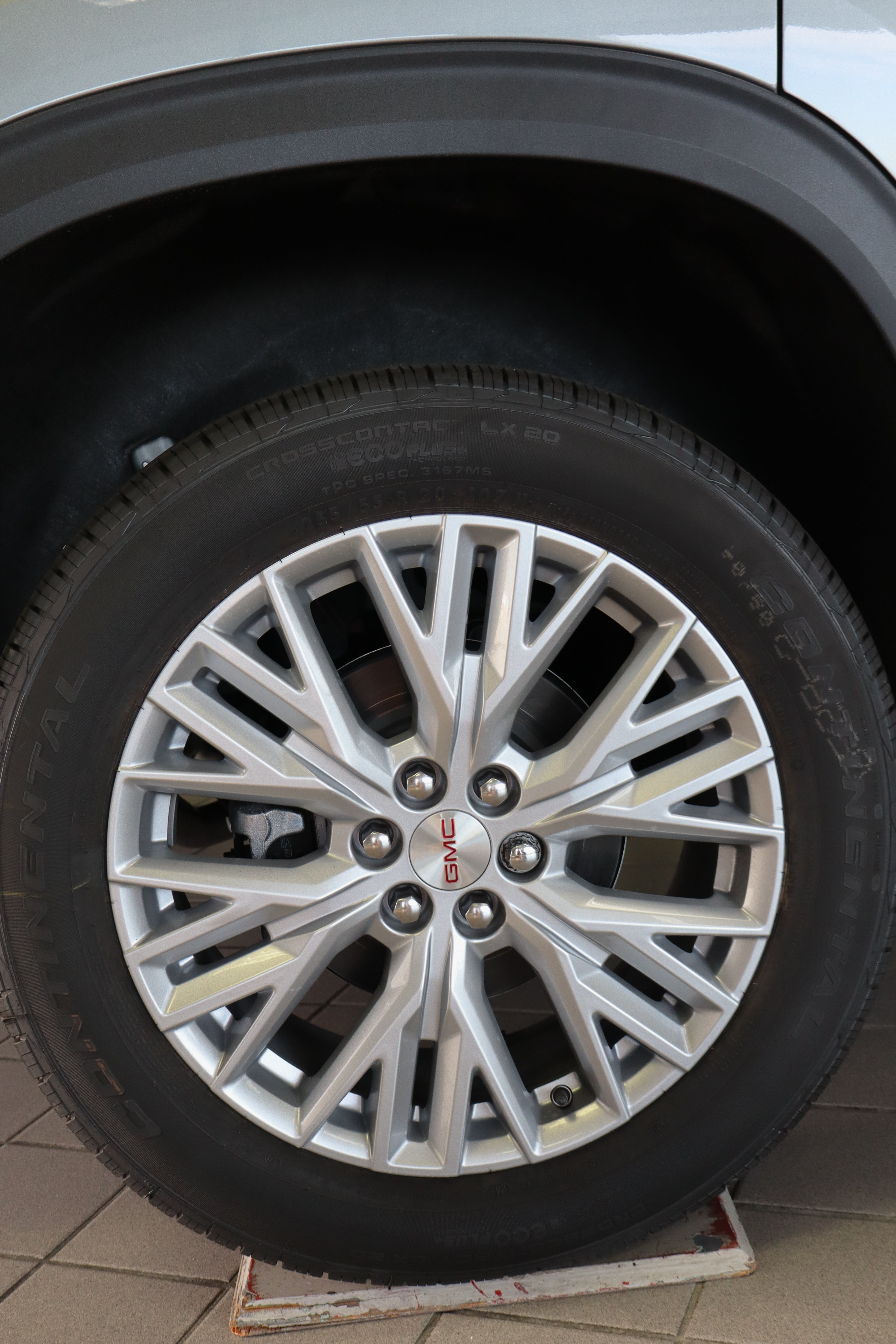 2026 GMC Acadia FWD Elevation