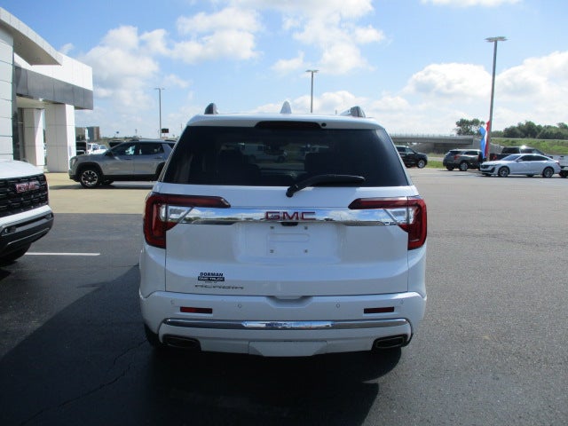 2023 GMC Acadia Denali
