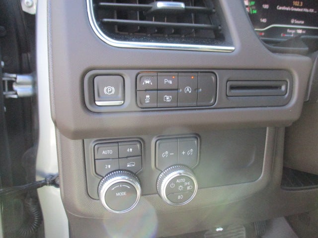 2024 GMC Yukon SLT