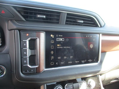 2023 GMC Yukon Denali Ultimate