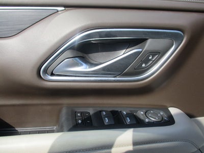 2023 GMC Yukon XL SLT