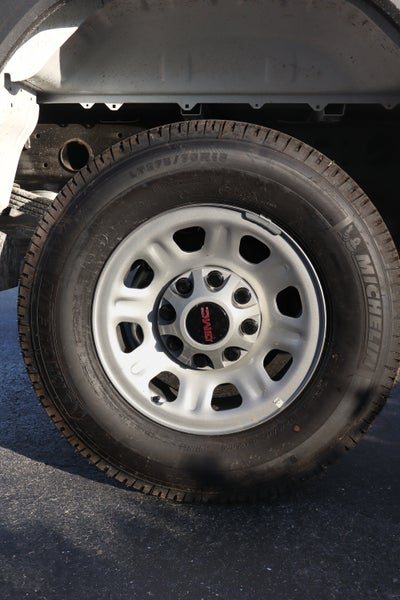 2025 GMC Sierra 2500 HD Pro