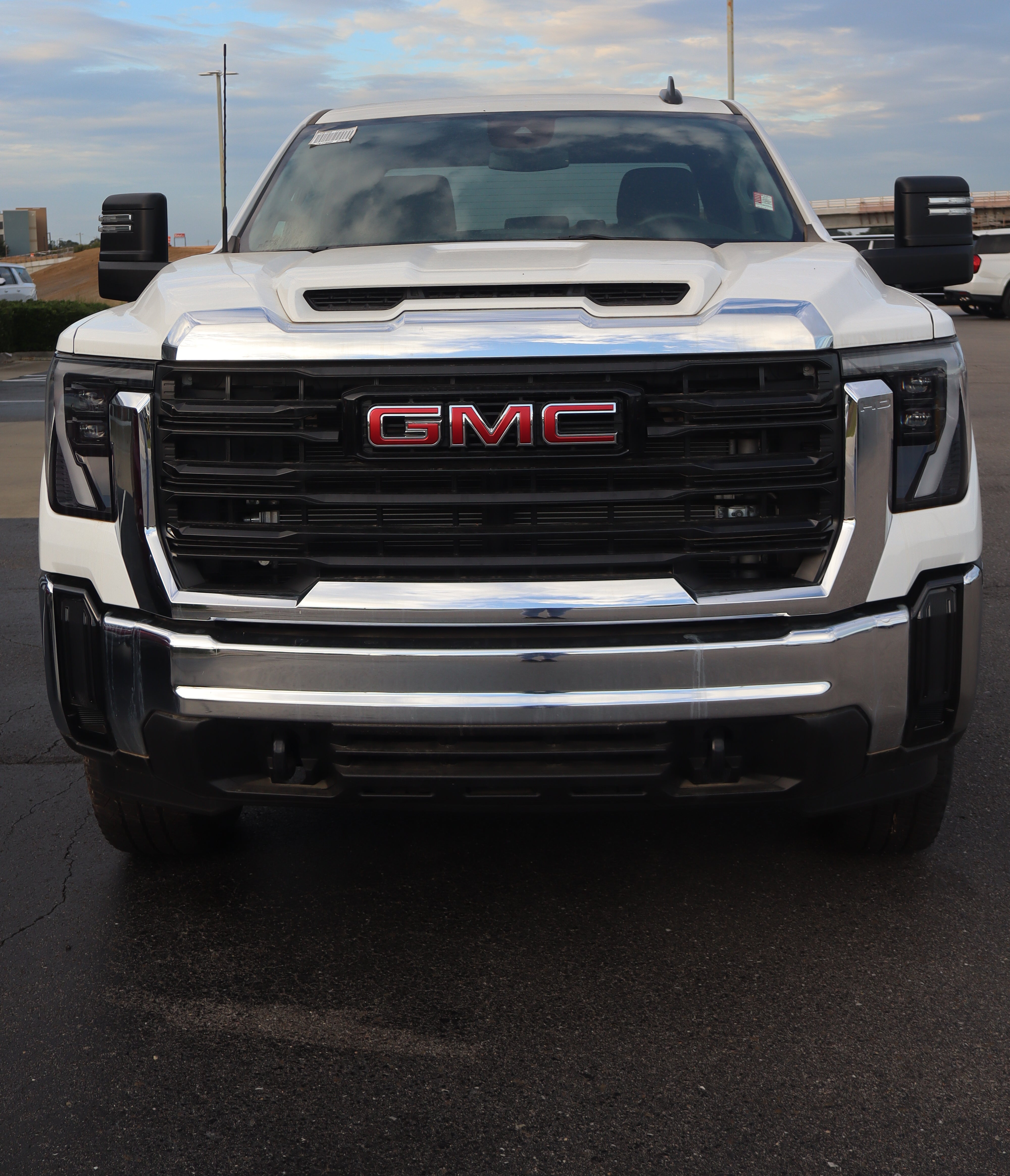 2025 GMC Sierra 2500 HD Pro
