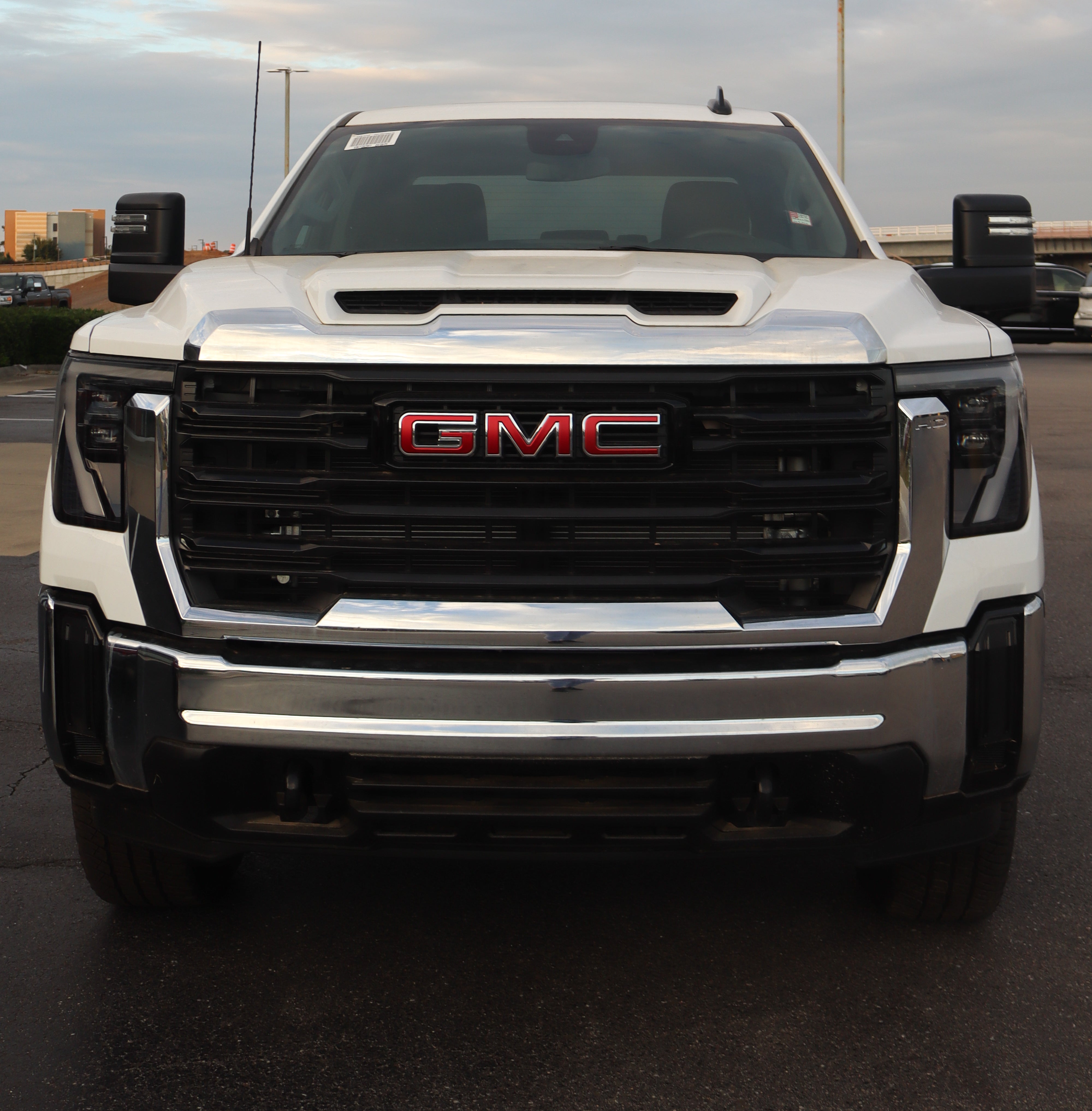 2025 GMC Sierra 3500 HD Pro