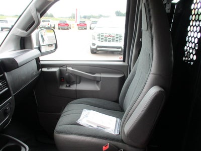 2025 GMC Savana Cargo Base