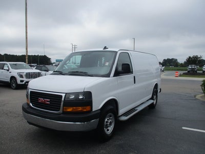 2025 GMC Savana Cargo Base