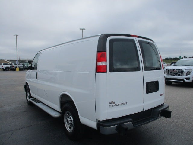2025 GMC Savana Cargo Base