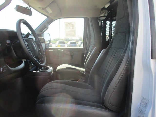 2024 GMC Savana Cargo 2500 Base