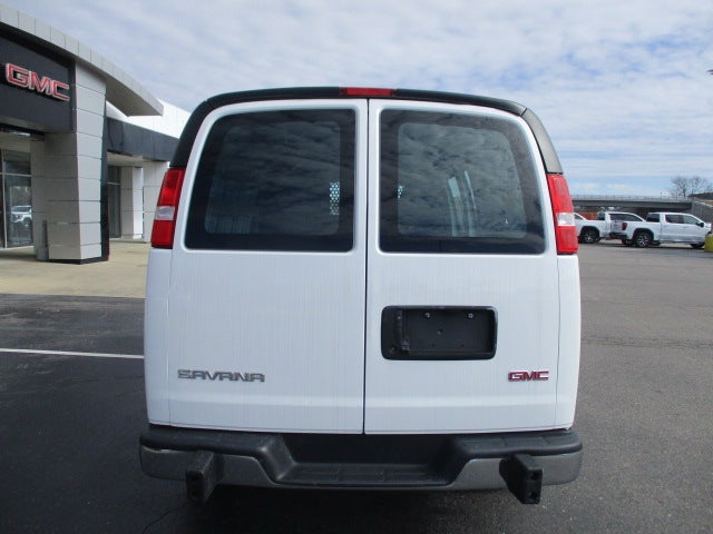 2024 GMC Savana Cargo 2500 Base