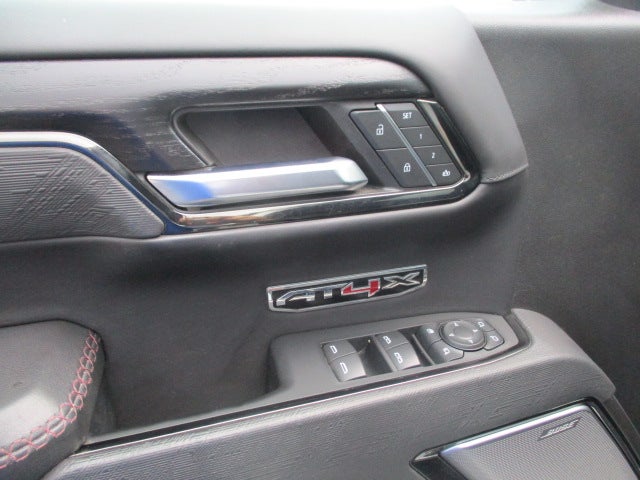 2023 GMC Sierra 1500 AT4X