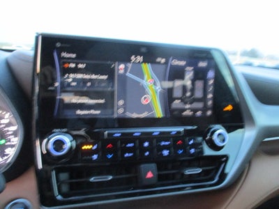 2020 Toyota Highlander Base