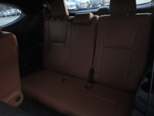 2020 Toyota Highlander Base