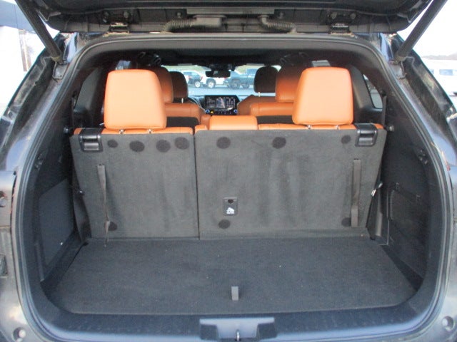 2020 Toyota Highlander Base