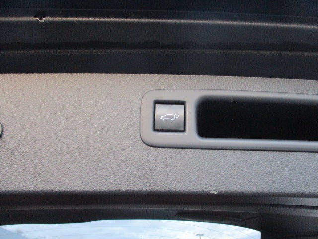 2020 Toyota Highlander Base